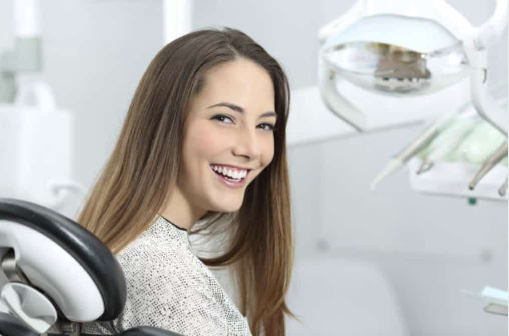 Teeth Whitening: 3 things to consider when deciding how to whiten your teeth